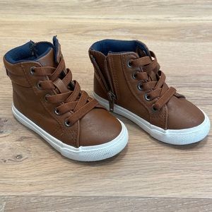 Fall toddler boy shoes— Cat & Jack